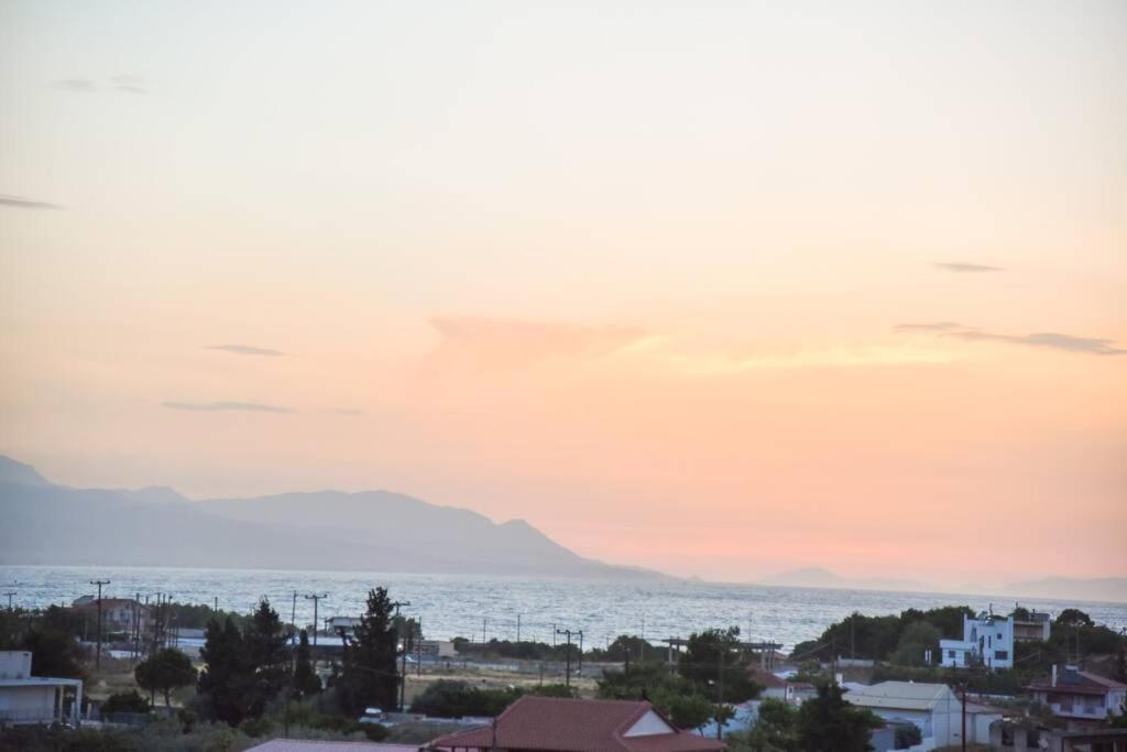 Апартаменты Hospitality In Mythical And Historical Peloponnese1 Posidhonia  Экстерьер фото