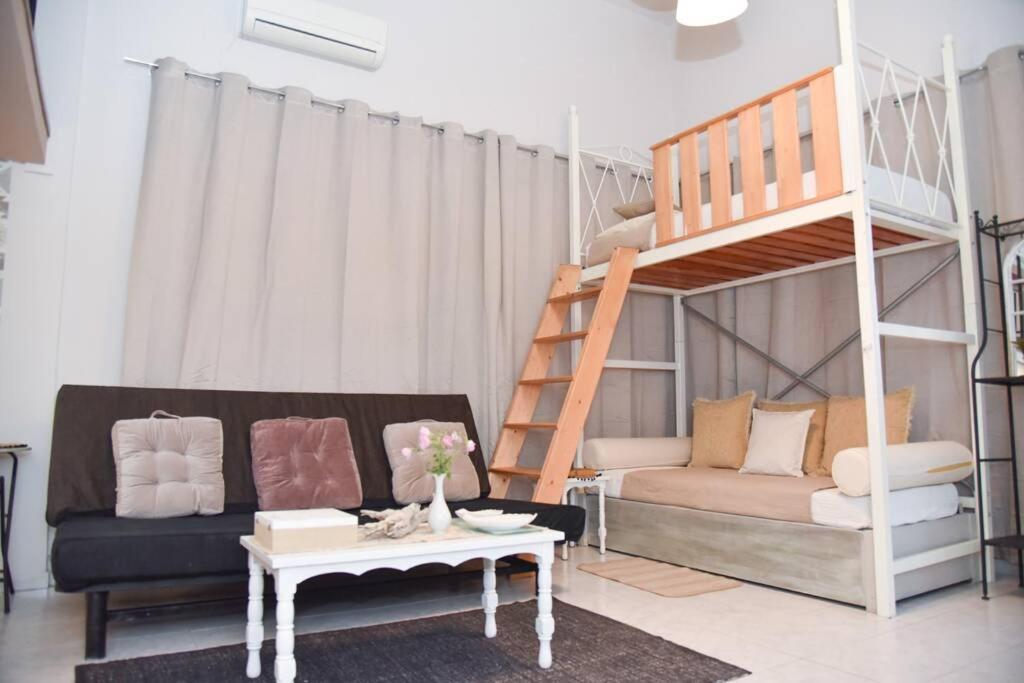 Апартаменты Hospitality In Mythical And Historical Peloponnese1 Posidhonia  Экстерьер фото