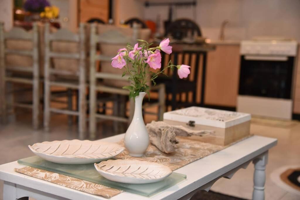 Апартаменты Hospitality In Mythical And Historical Peloponnese1 Posidhonia  Экстерьер фото