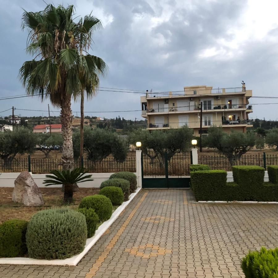 Апартаменты Hospitality In Mythical And Historical Peloponnese1 Posidhonia  Экстерьер фото